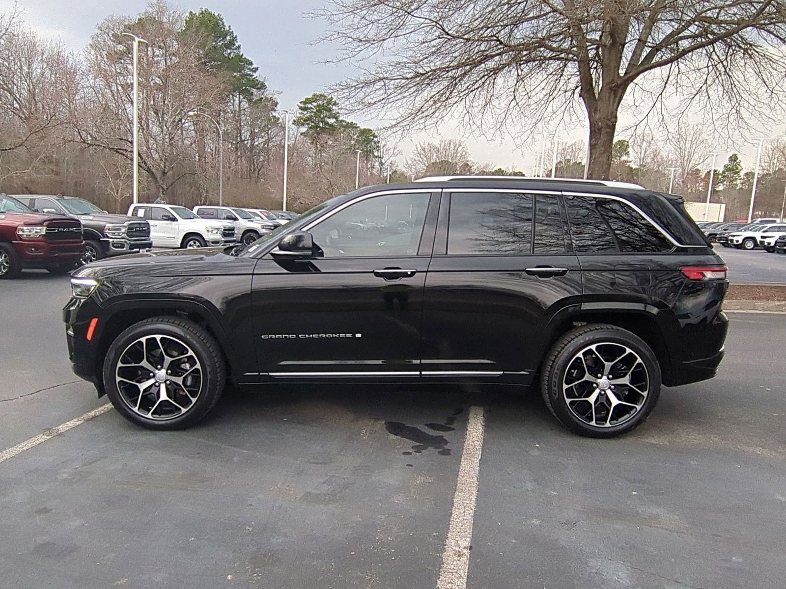 2022 Jeep Grand Cherokee Summit Reserve