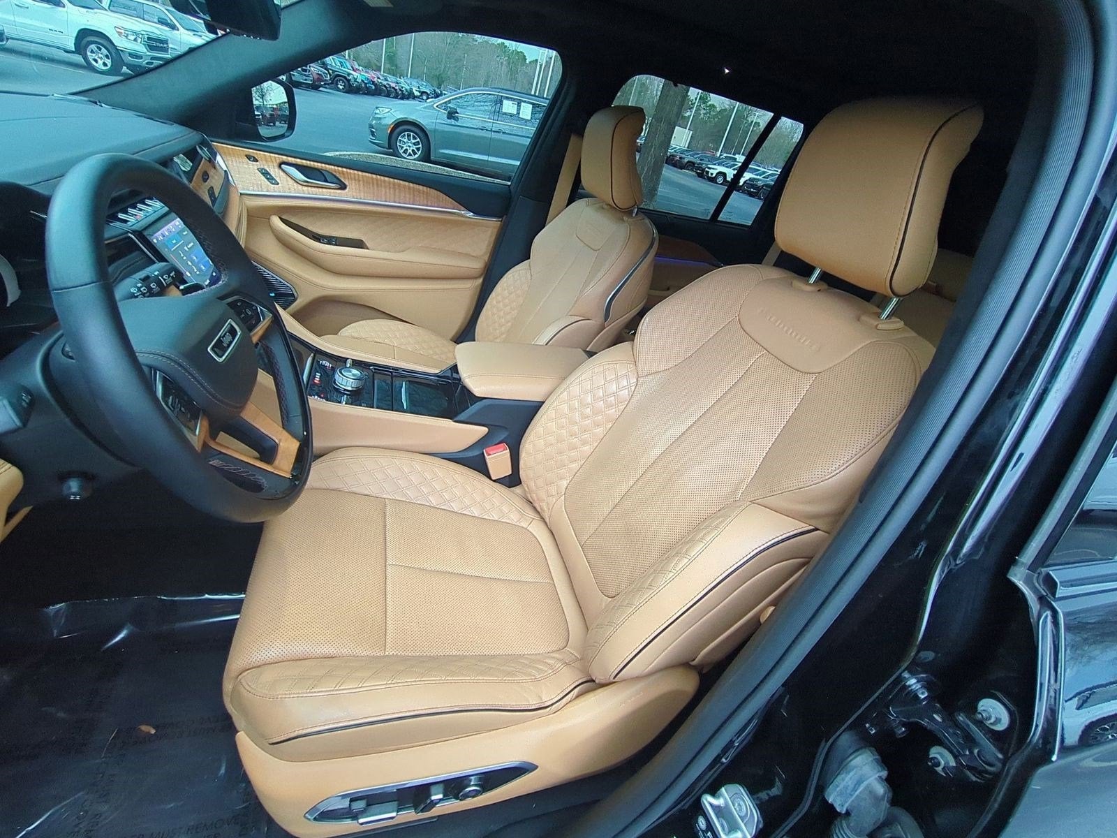 2022 Jeep Grand Cherokee Summit Reserve