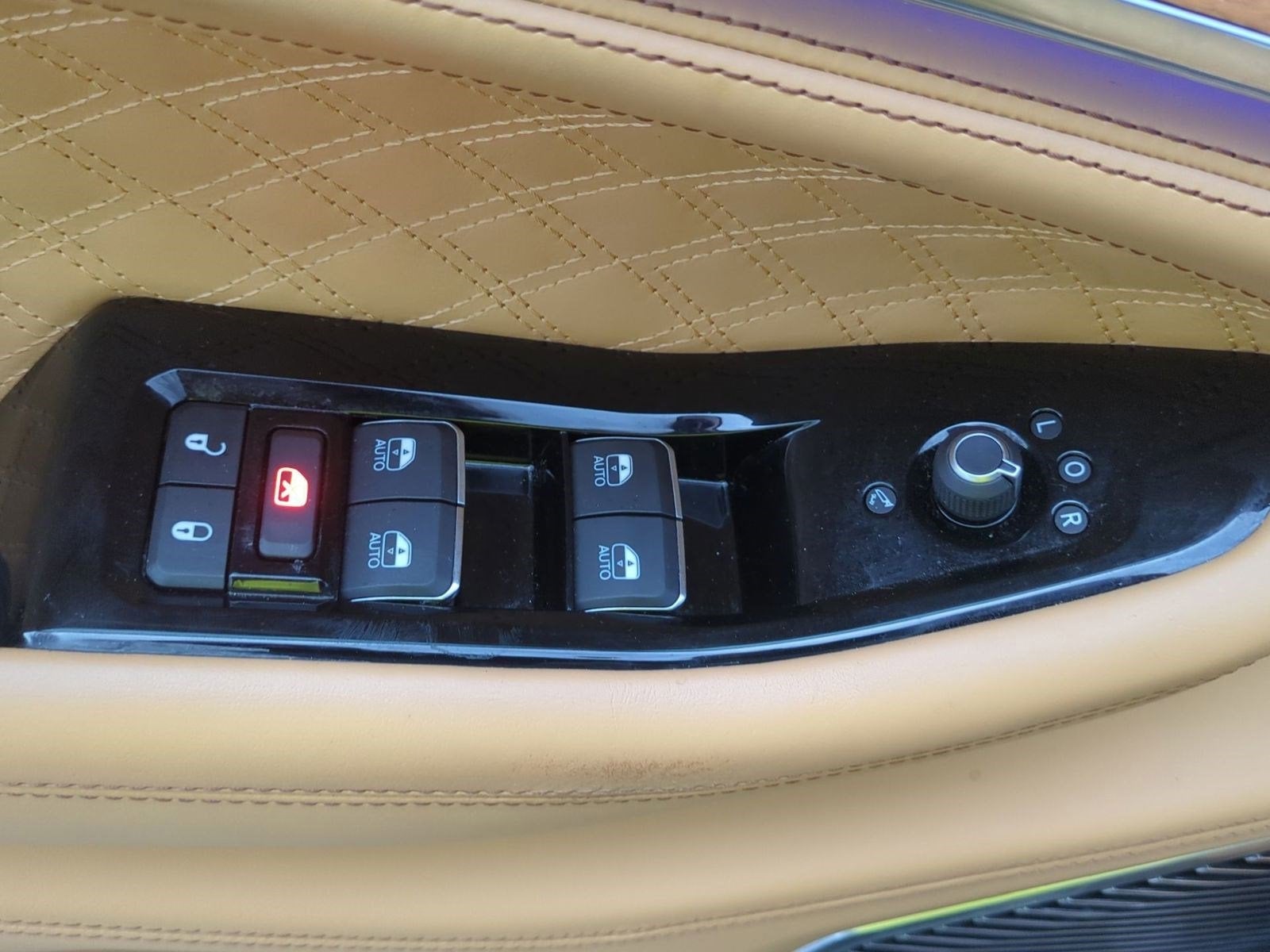 2022 Jeep Grand Cherokee Summit Reserve