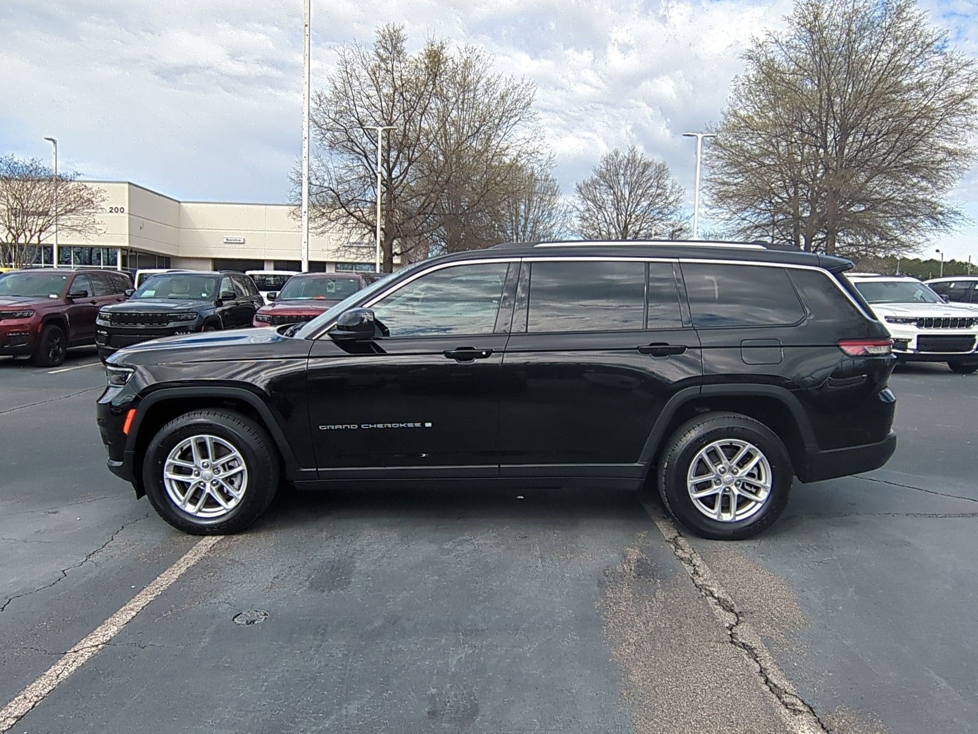 2021 Jeep Grand Cherokee L Laredo