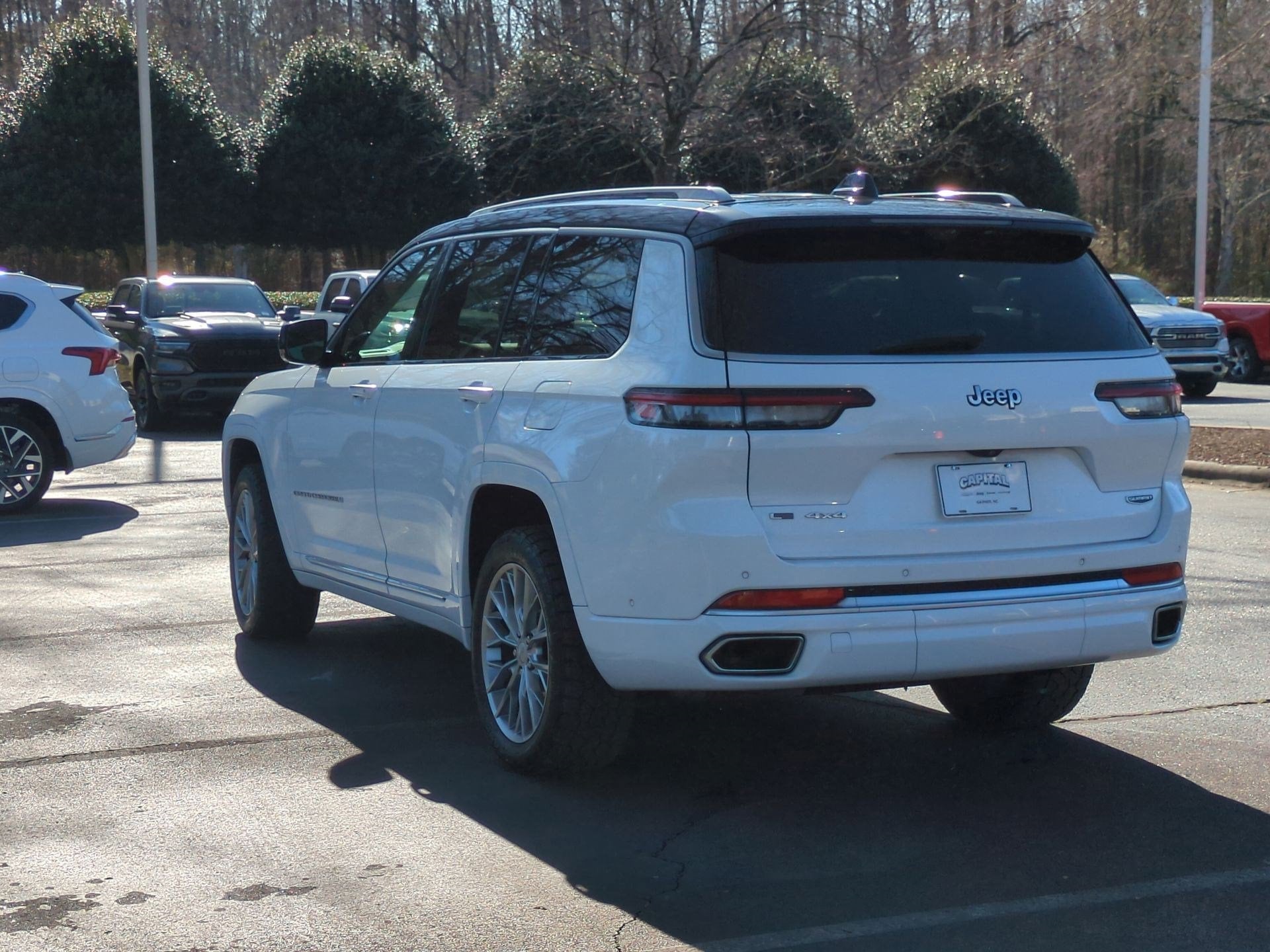 2022 Jeep Grand Cherokee L Summit