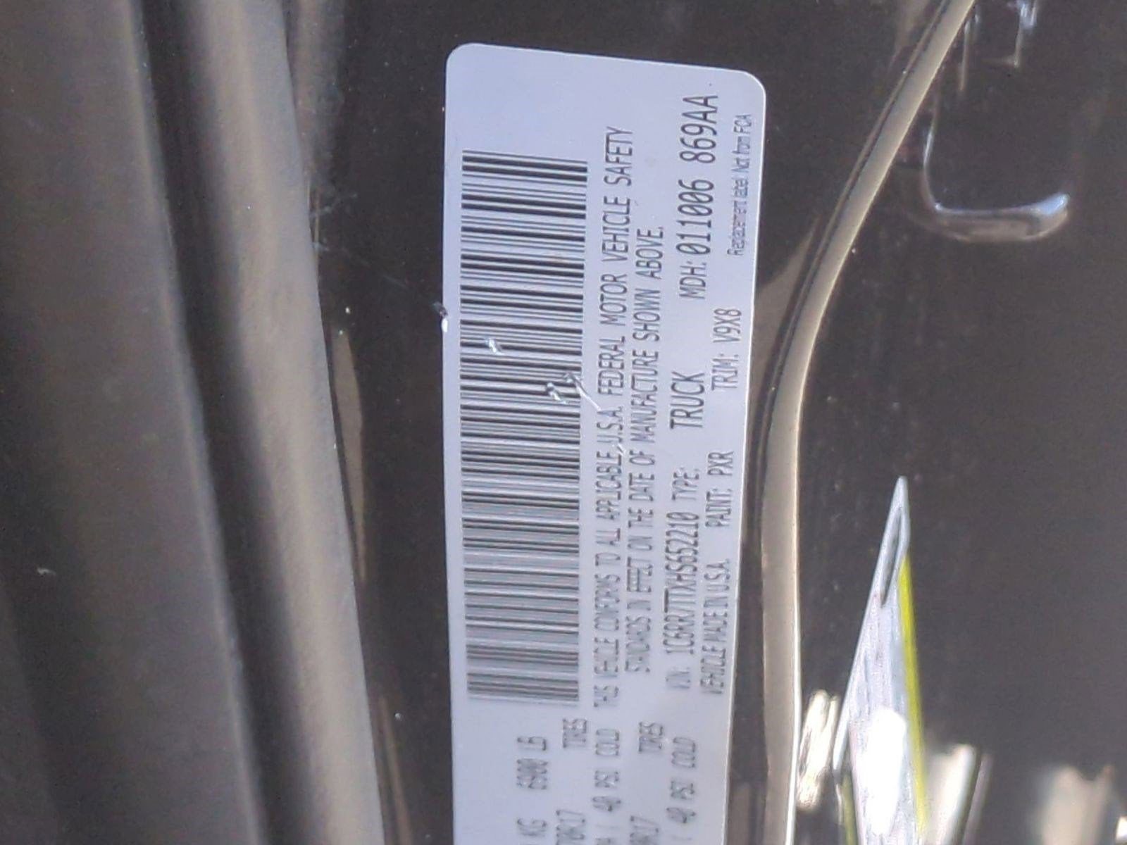 2017 RAM 1500 SLT