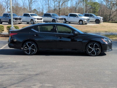 2023 Nissan Altima 2.5 SR