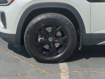 2024 Volkswagen Atlas 2.0T Peak Edition SEL