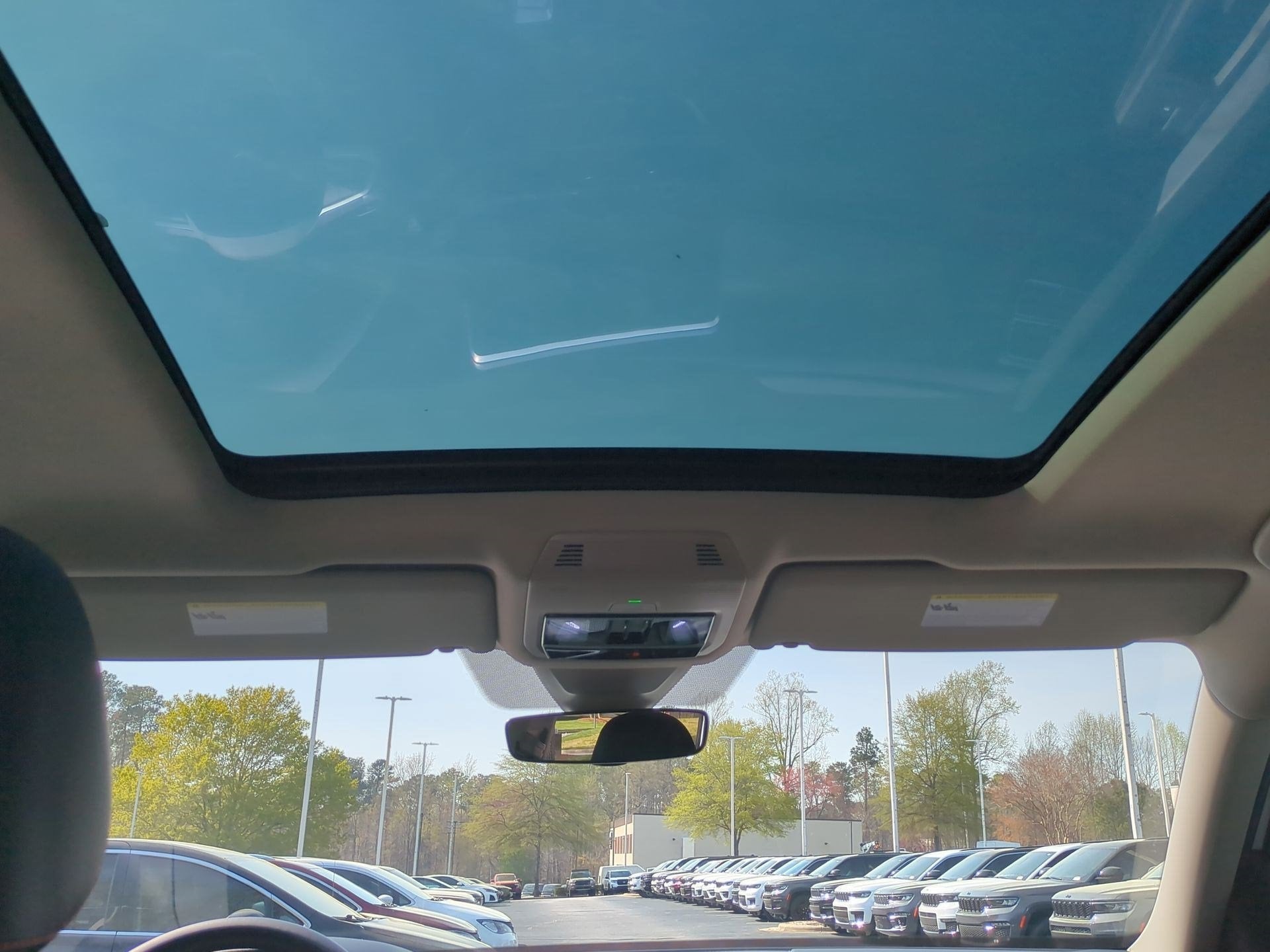 2024 Volkswagen Atlas 2.0T Peak Edition SEL