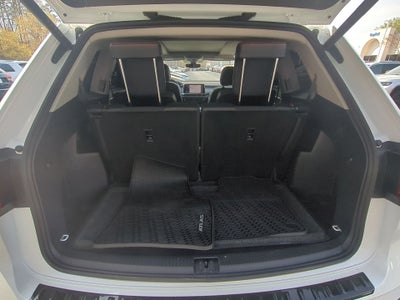 2024 Volkswagen Atlas 2.0T Peak Edition SEL