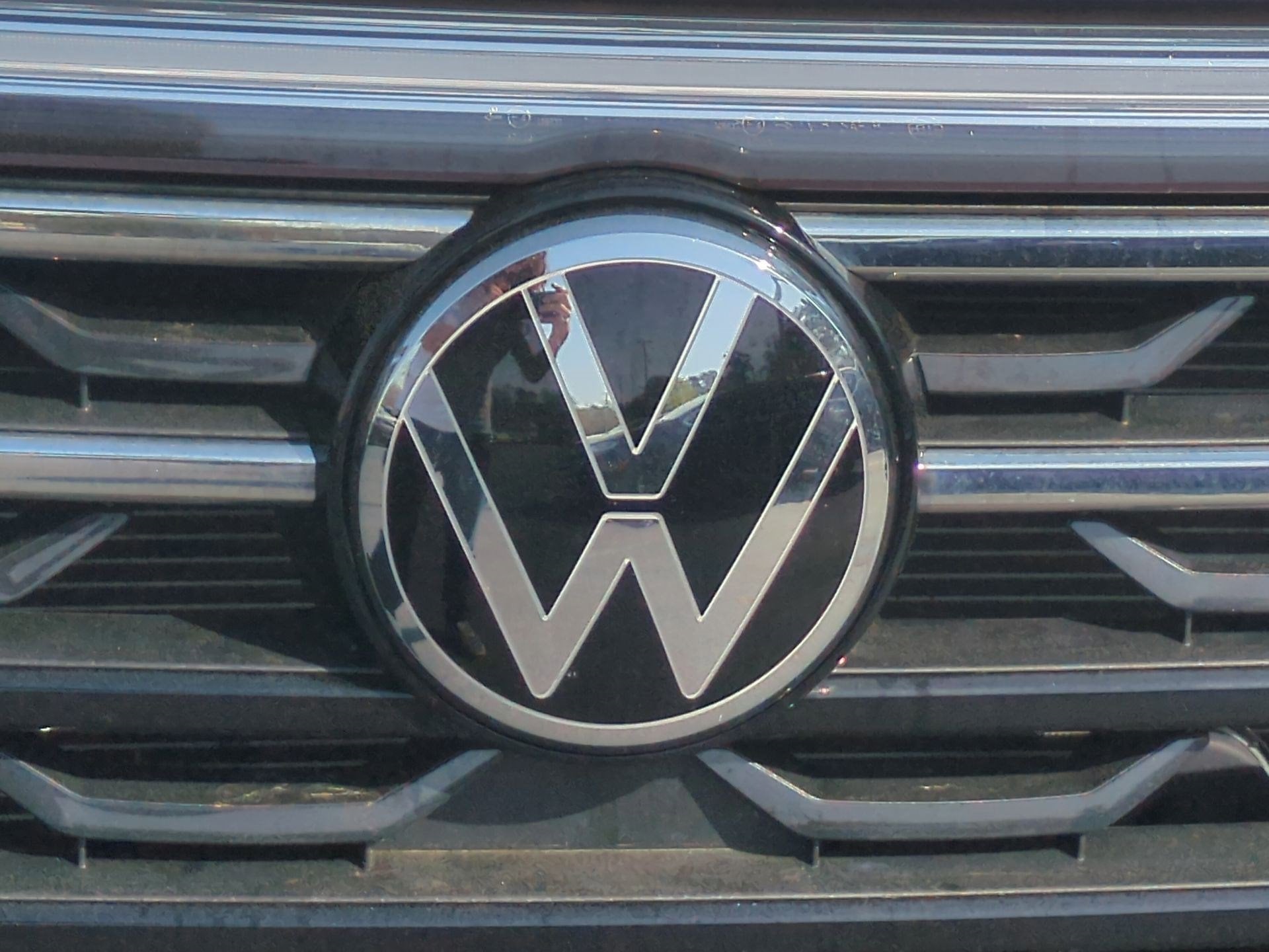 2024 Volkswagen Atlas 2.0T Peak Edition SEL