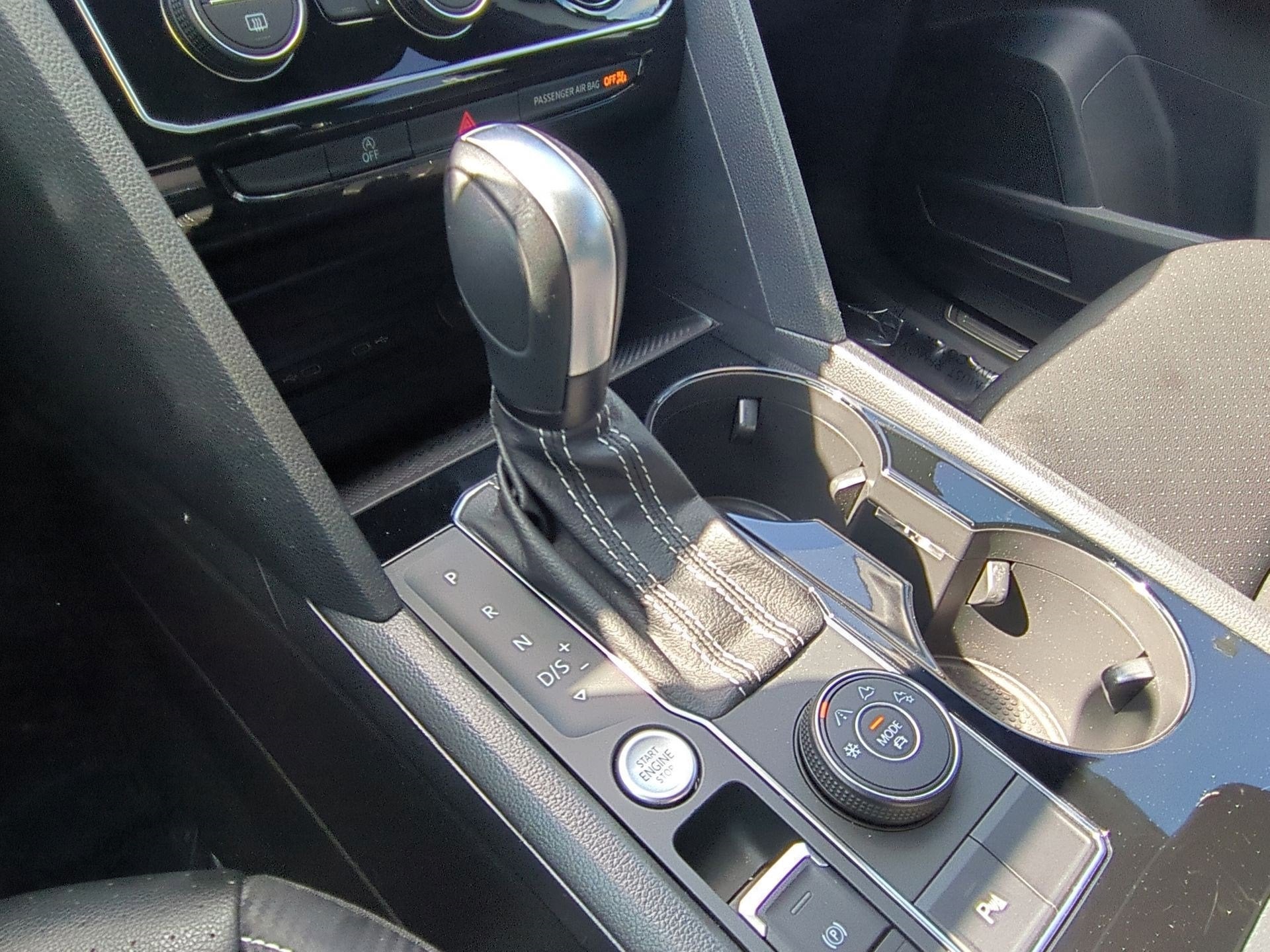 2023 Volkswagen Atlas Cross Sport 2.0T SEL R-Line Black