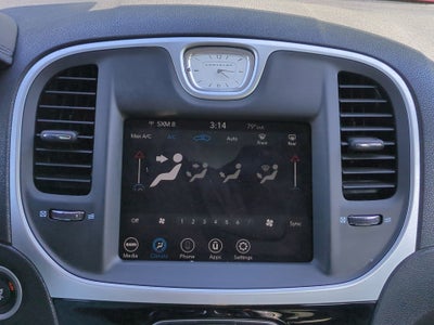 2023 Chrysler 300 Touring