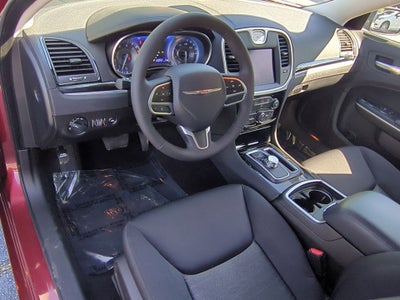 2023 Chrysler 300 Touring