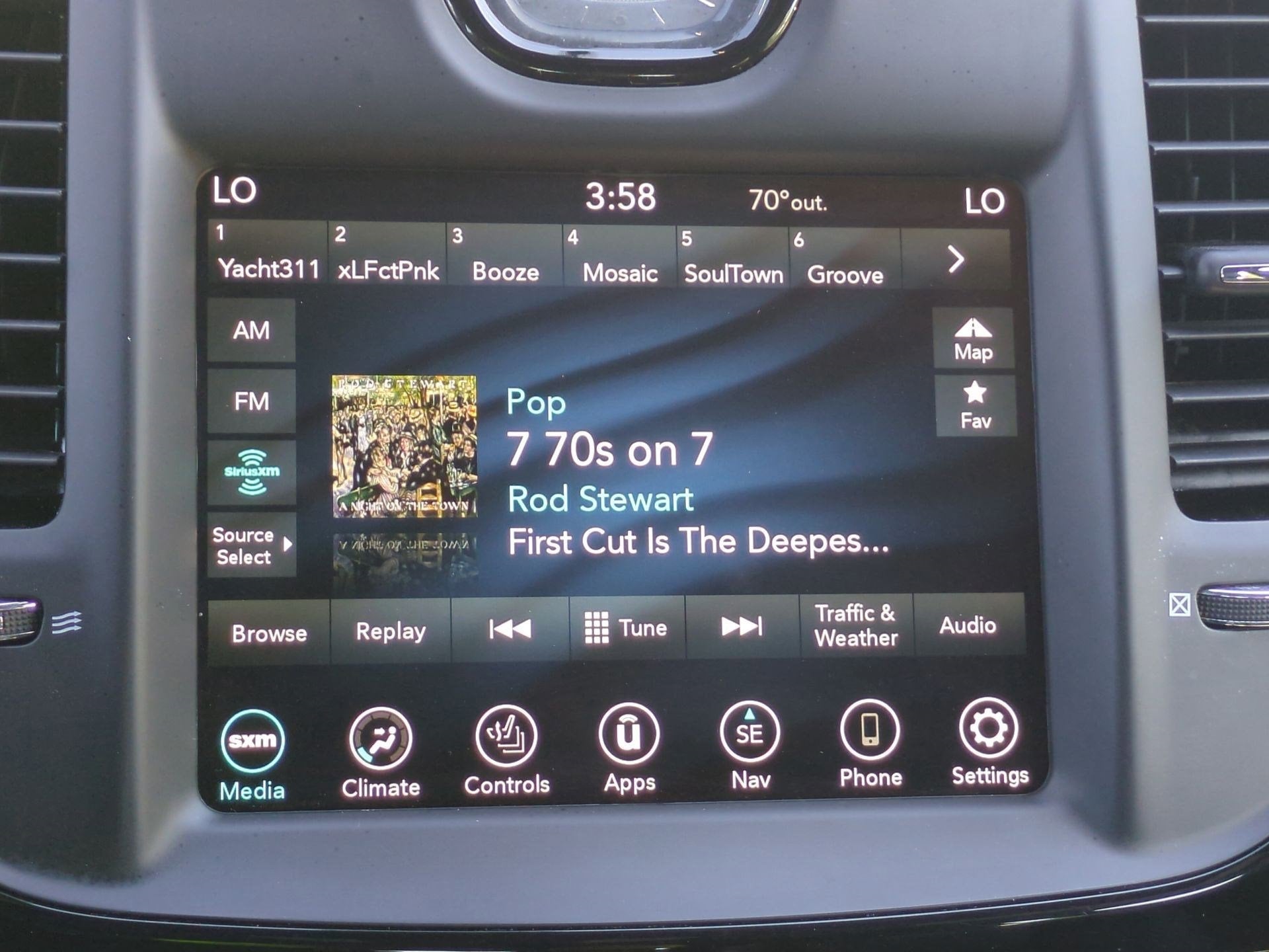 2023 Chrysler 300 300S