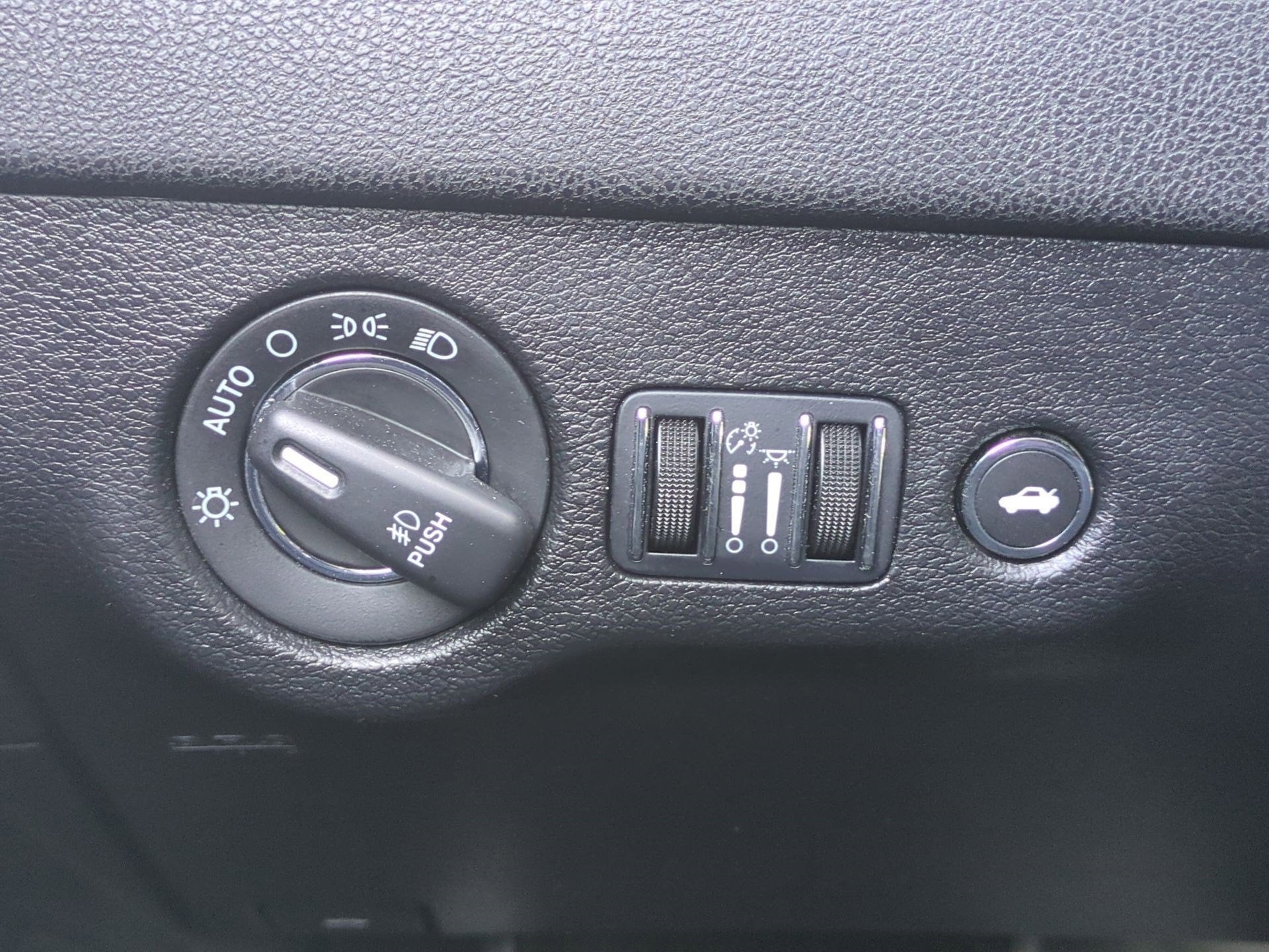 2023 Chrysler 300 300S