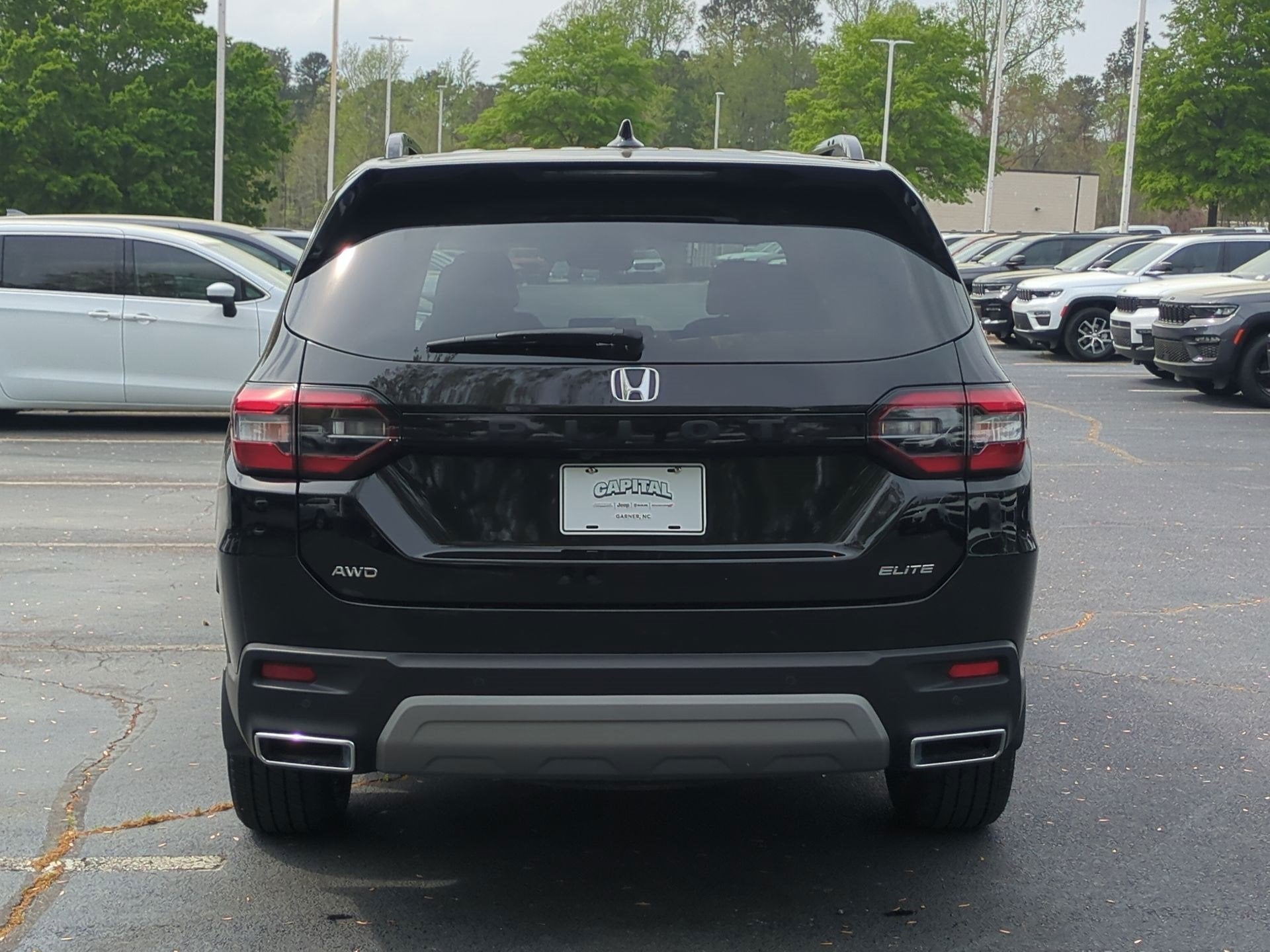 2023 Honda Pilot Elite