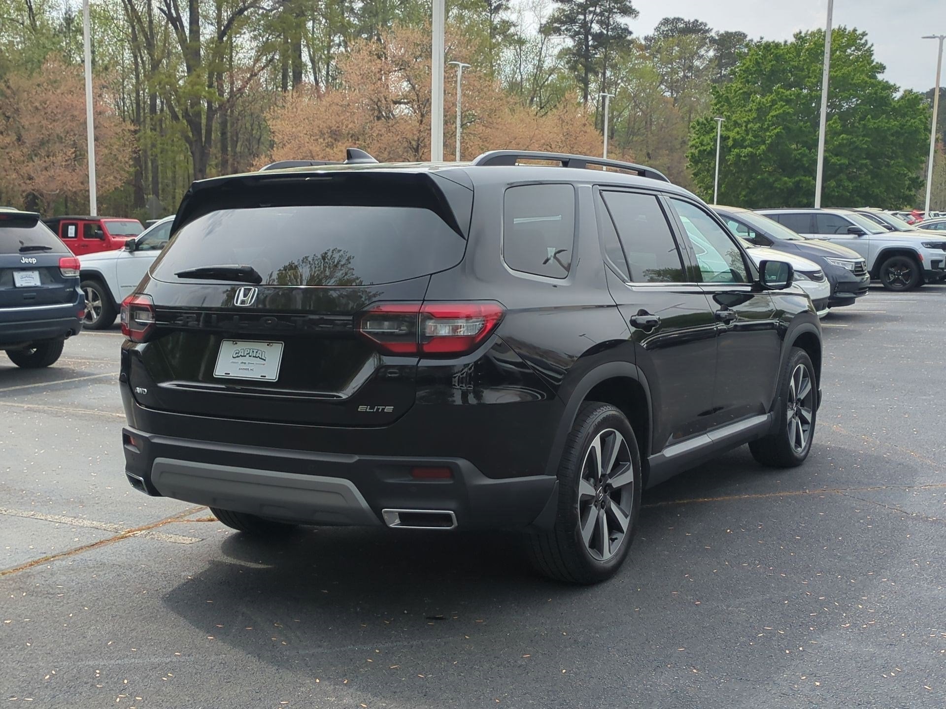 2023 Honda Pilot Elite