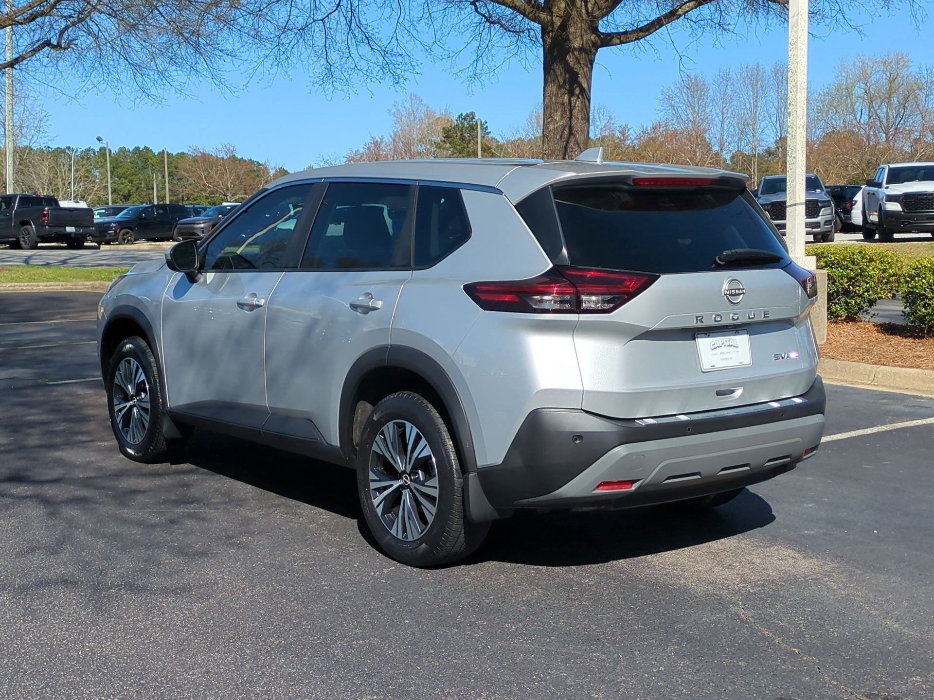 2022 Nissan Rogue SV