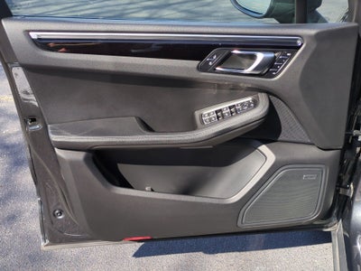 2021 Porsche Macan S