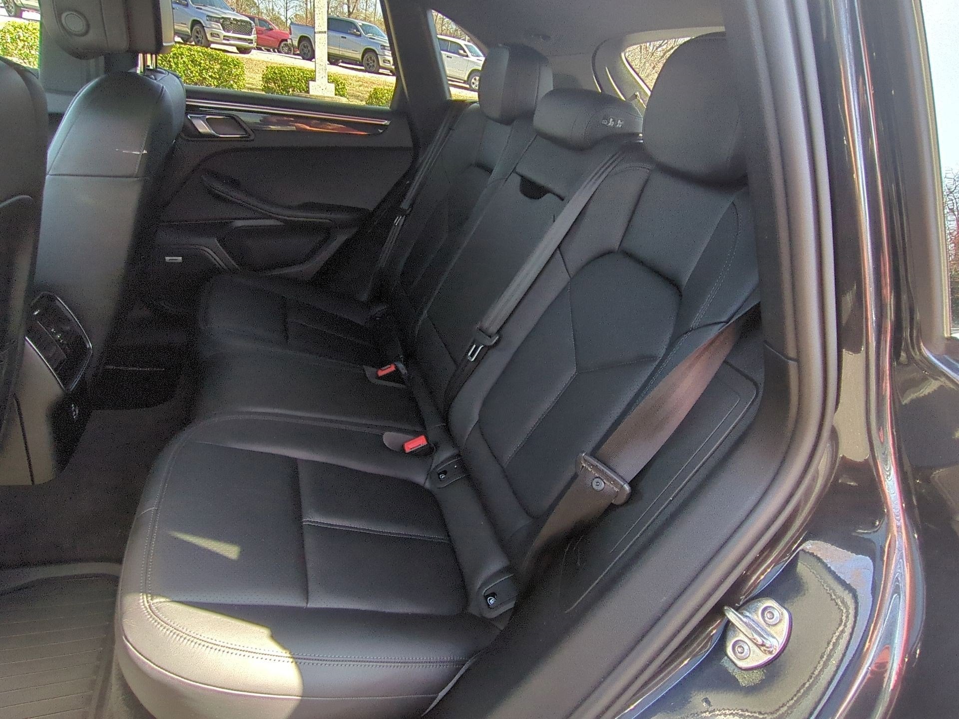 2021 Porsche Macan S