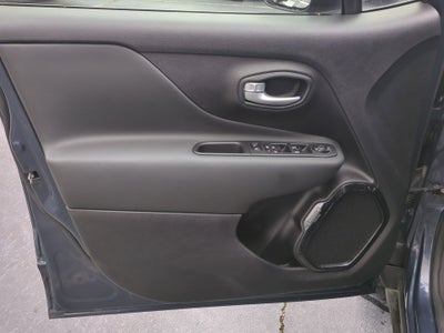 2023 Jeep Renegade Altitude