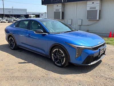 2025 Kia K4 GT-Line