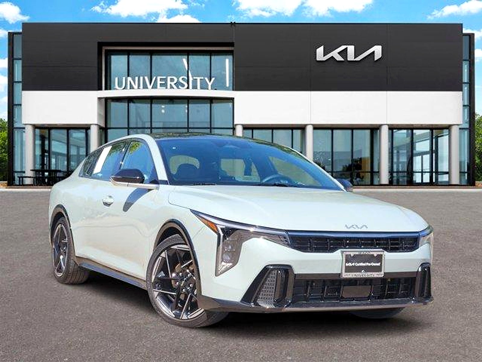 2025 Kia K4 GT-Line