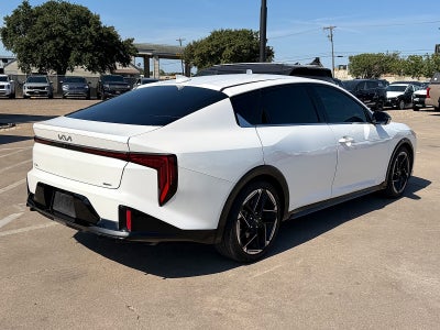 2025 Kia K4 GT-Line
