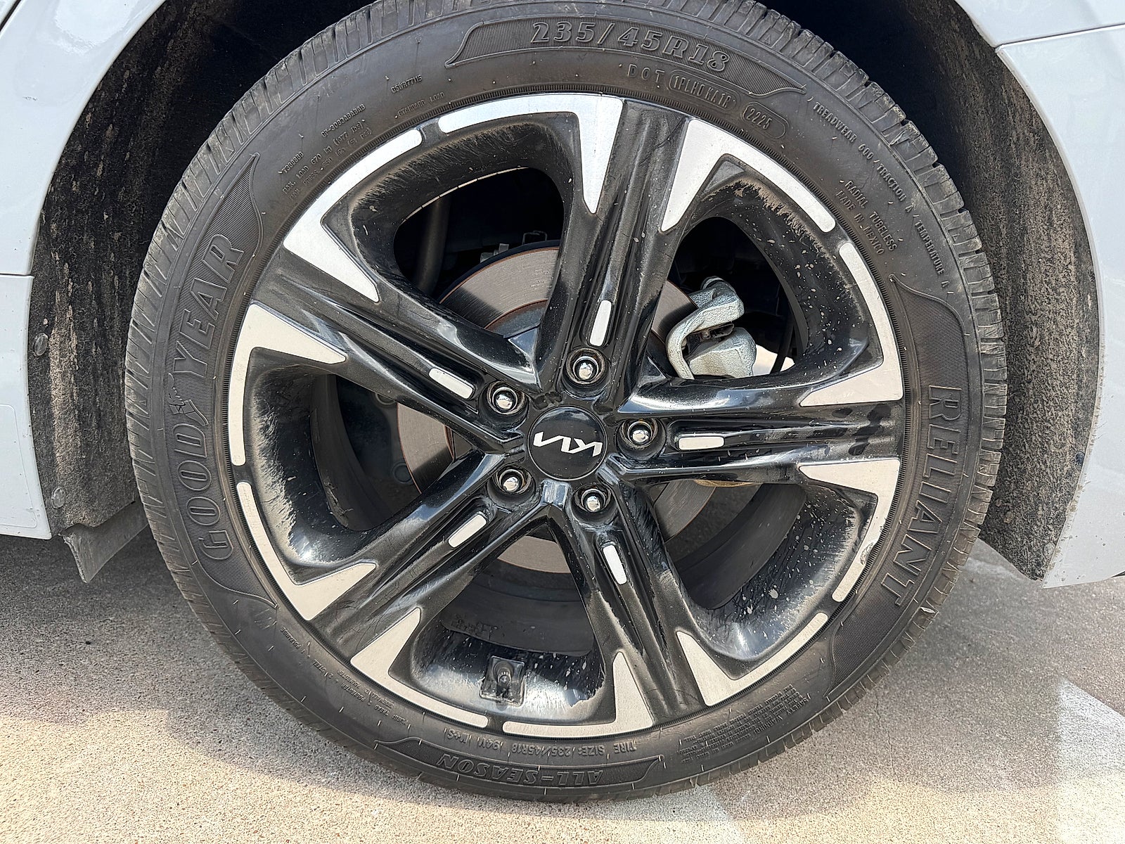 2023 Kia K5 GT-Line