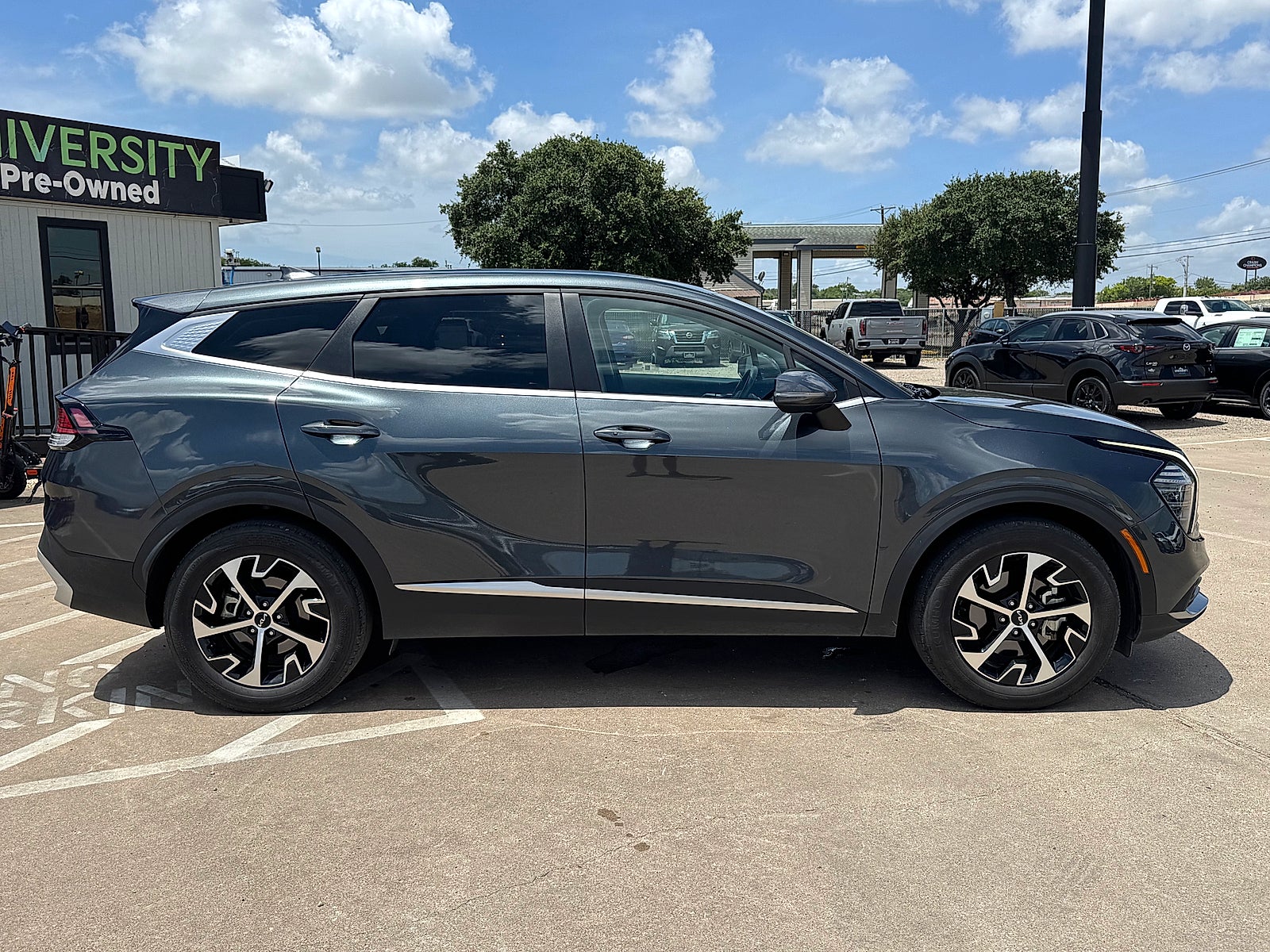 2025 Kia Sportage EX