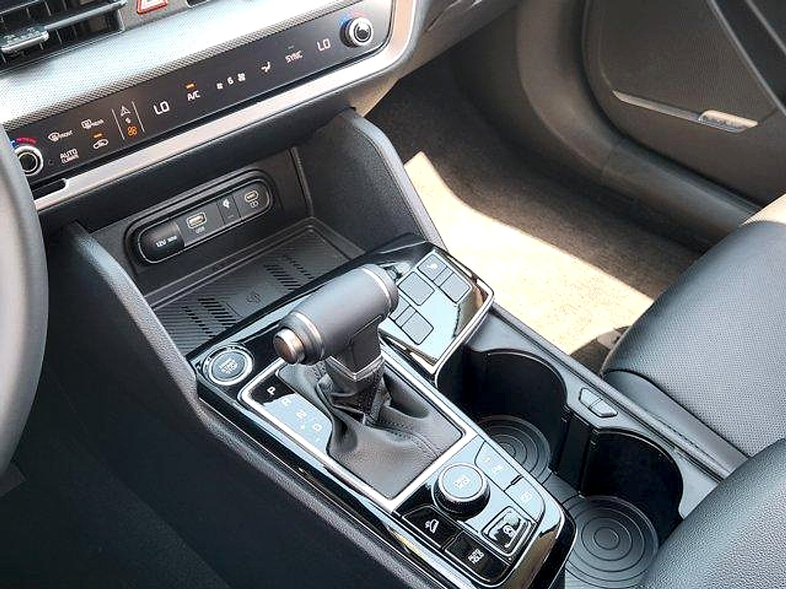 2024 Kia Sportage SX
