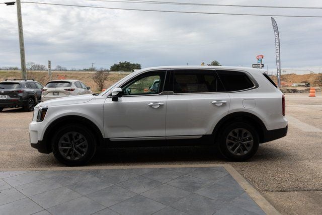 2025 Kia Telluride LX