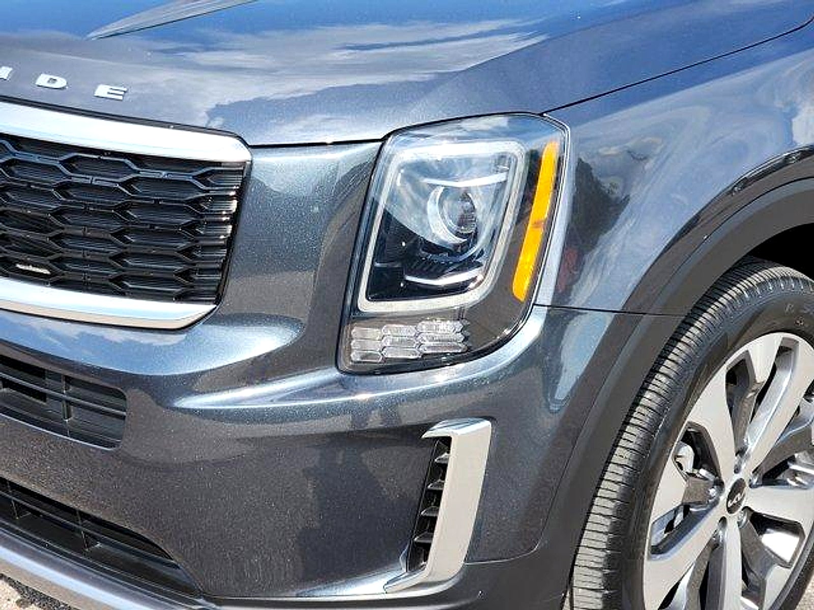 2022 Kia Telluride S