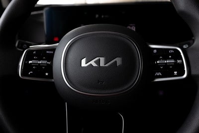 2025 Kia Sorento LX