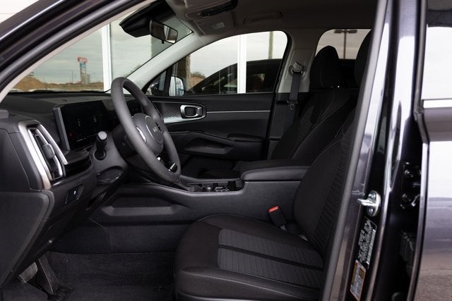 2025 Kia Sorento LX