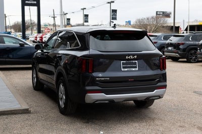 2025 Kia Sorento LX