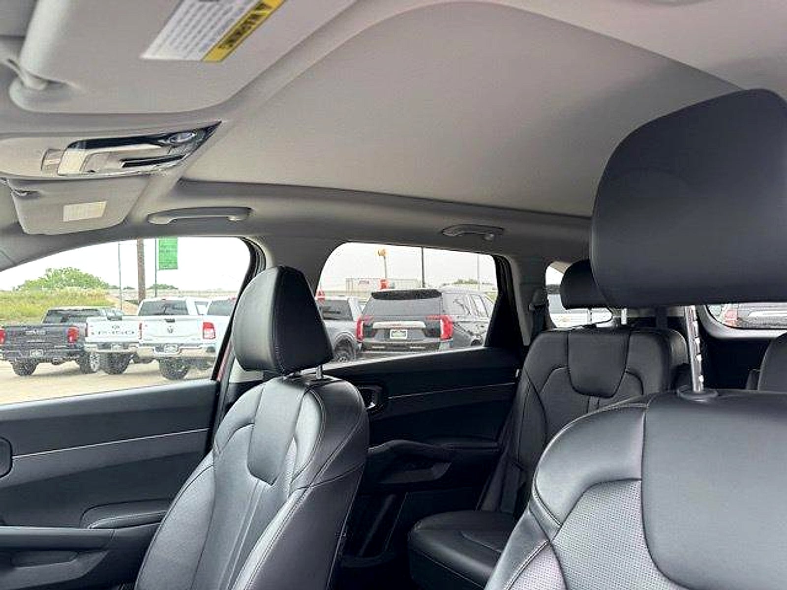 2025 Kia Sorento EX