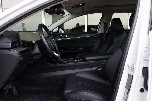 2025 Kia K5 EX