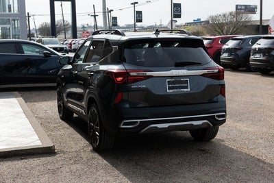 2022 Kia Seltos Nightfall