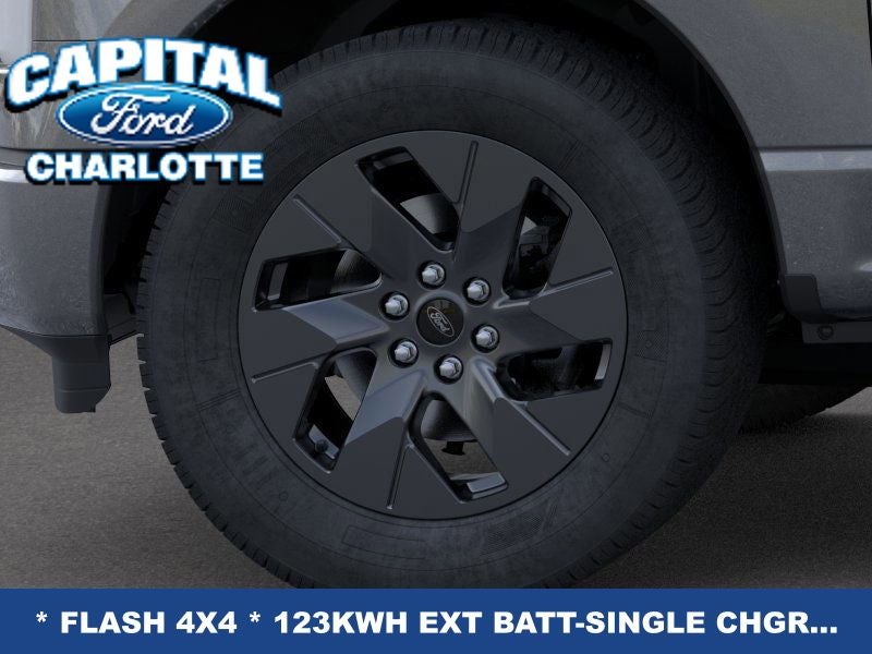 2025 Ford F-150 Lightning Flash™