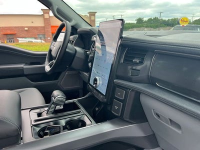 2025 Ford F-150 Lightning Flash™