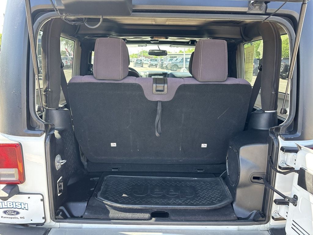 2013 Jeep Wrangler Sahara