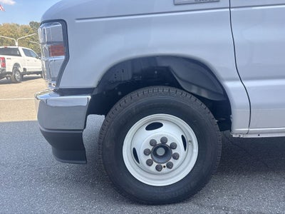 2024 Ford E-350SD Base Cutaway