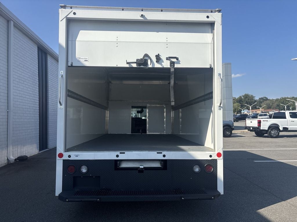 2024 Ford E-350SD Base Cutaway