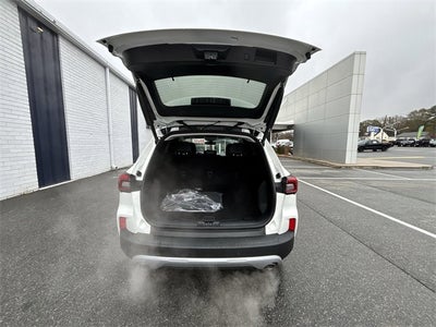 2026 Ford Escape Hybrid Platinum