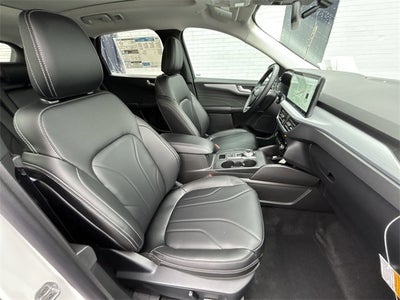 2026 Ford Escape Hybrid Platinum