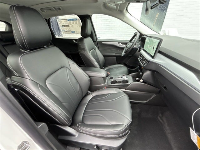 2026 Ford Escape Hybrid Platinum