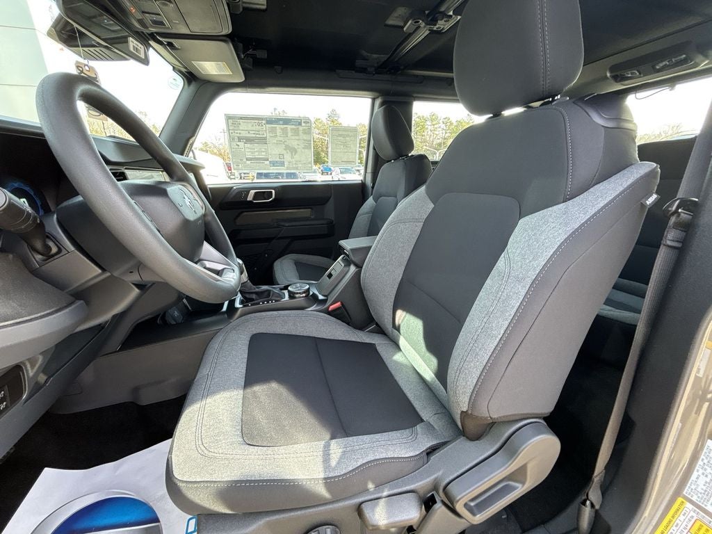 2025 Ford Bronco Base