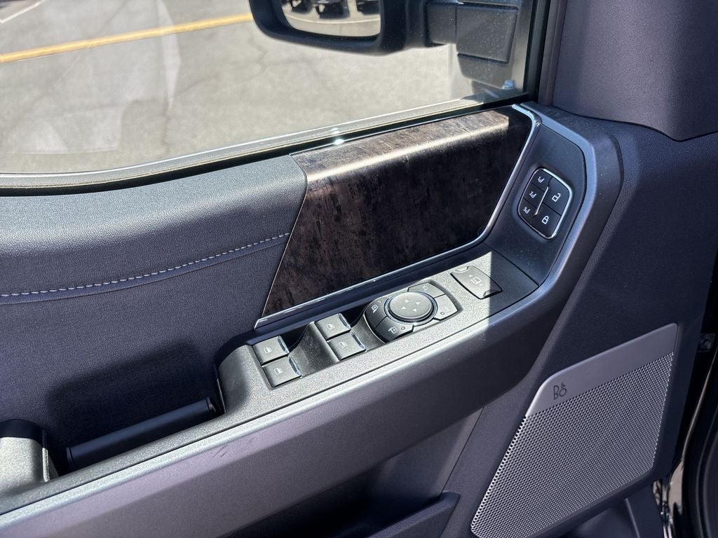 2025 Ford F-250SD Lariat