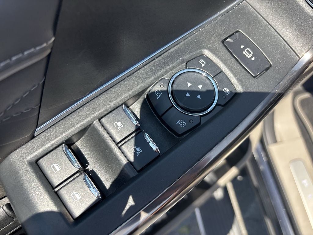 2026 Ford F-350SD Platinum DRW