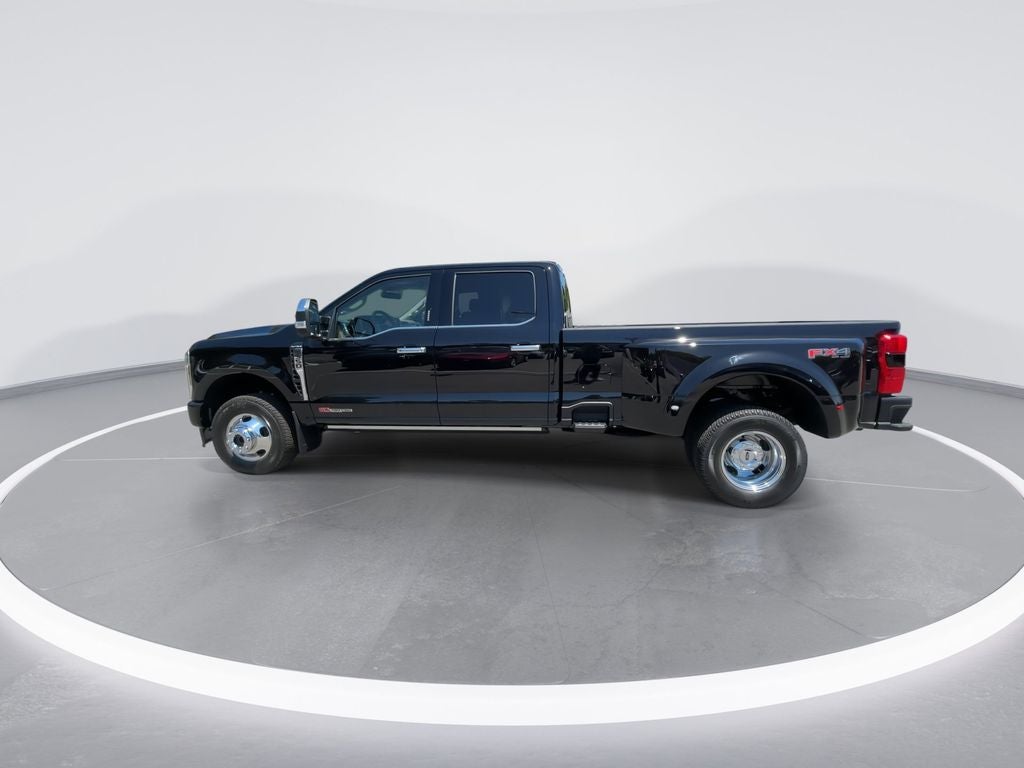 2026 Ford F-350SD Platinum DRW