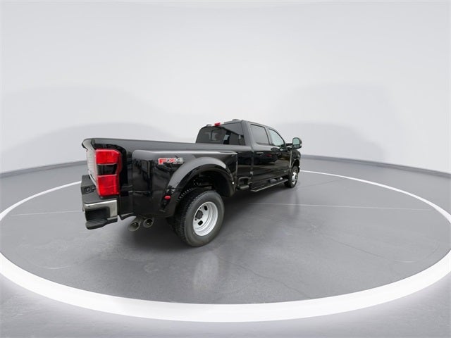 2026 Ford F-350SD XLT DRW