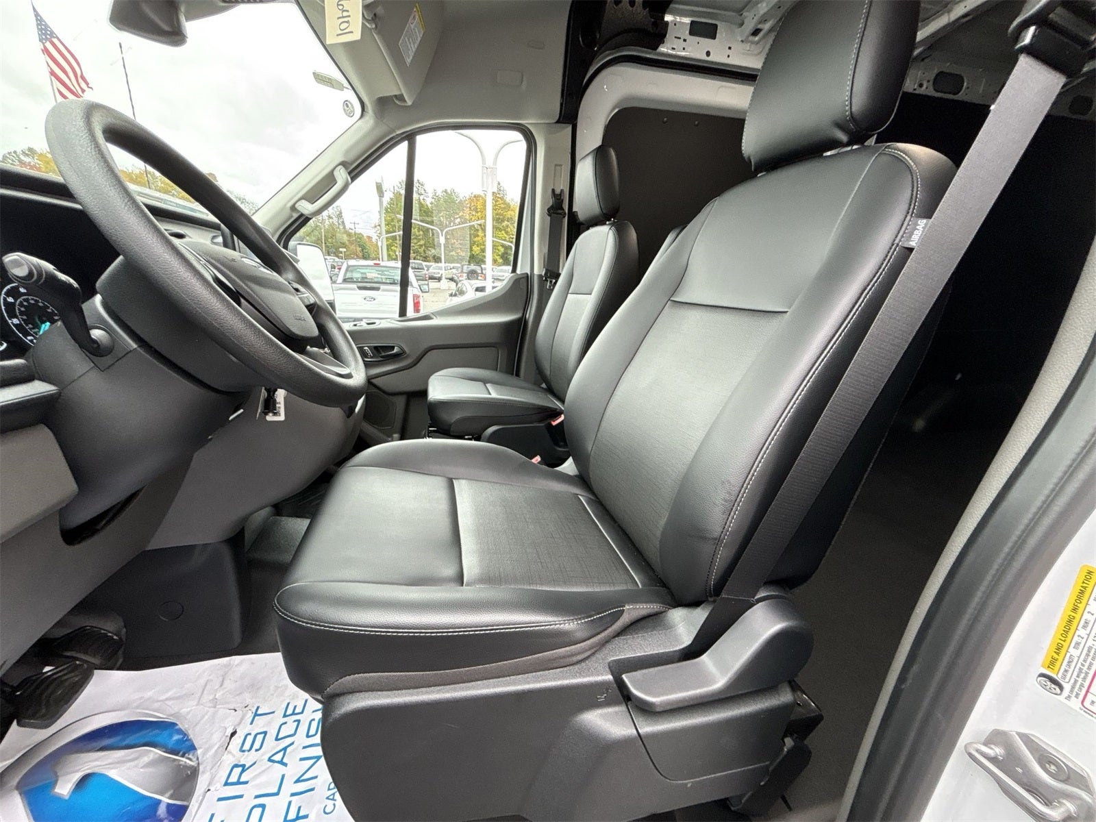 2025 Ford Transit-250 Base